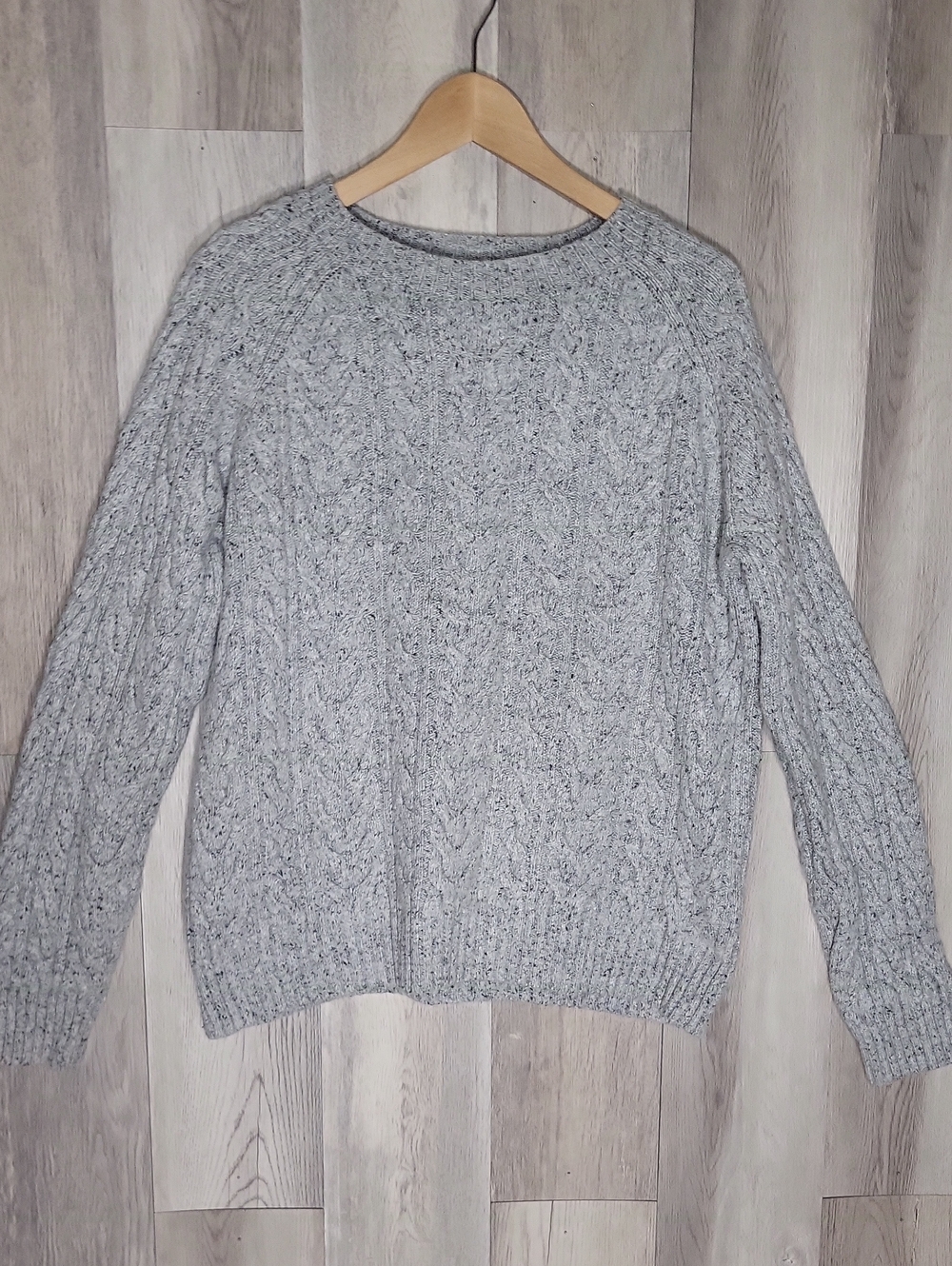 Banana Republic Wool Blend Cable Knit Sweater Mens Medium Preppy Cozy